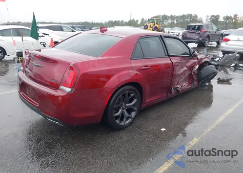 2021 Chrysler 300 300S из США, поврежденный, VIN 2C3CCABG4MH525718